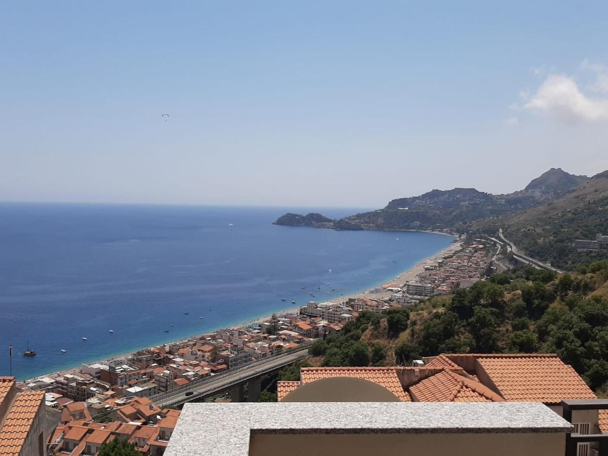 Ferienwohnung Casa Vacanze Andreana Letojanni Exterior foto