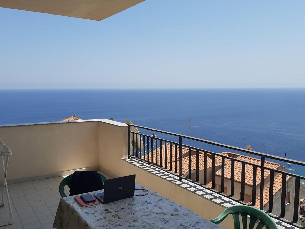 Ferienwohnung Casa Vacanze Andreana Letojanni Exterior foto